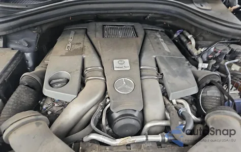 2019 Mercedes-Benz Gls 63 Amg 4Matic z USA, uszkodzony, nr VIN 4JGDF7FE8KB219514